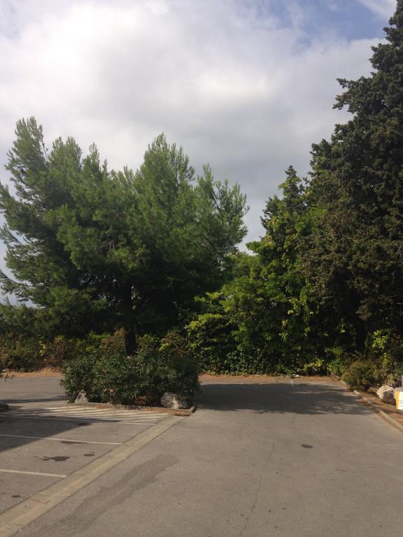 Premiere Classe Salon De Provence Exterior foto